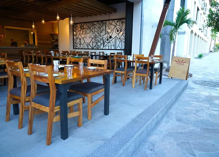 Aventuras Hotel